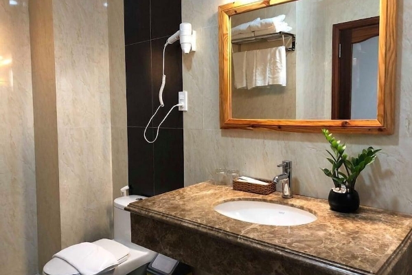 Ngoc Chau Hotel (Dương Tô)